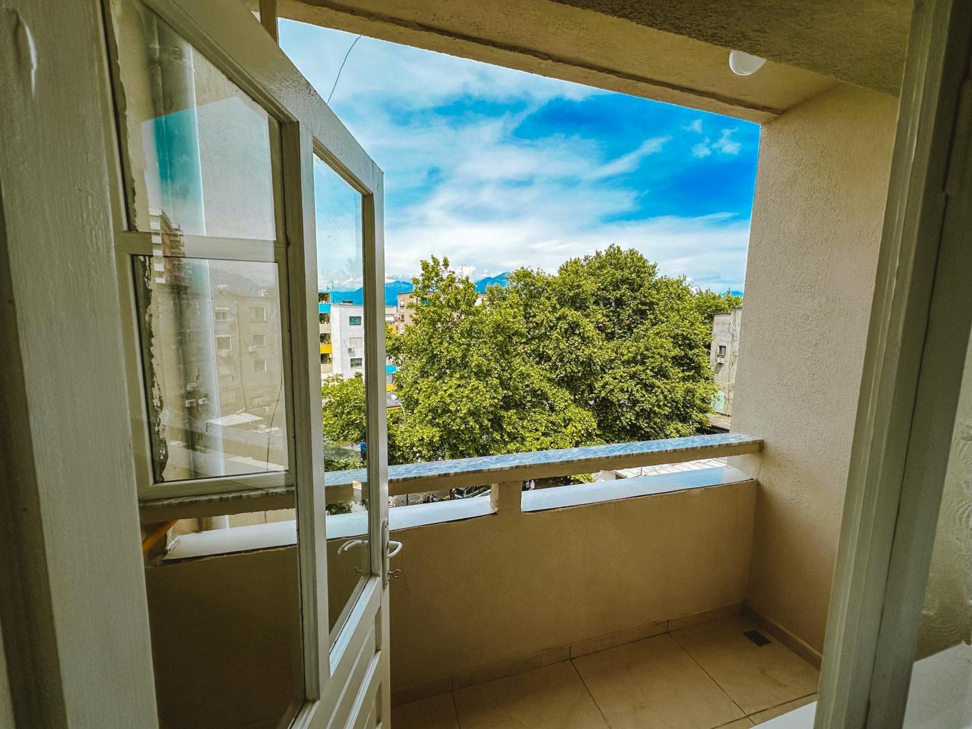 Apartament Cozy Retreat With View Szkodra